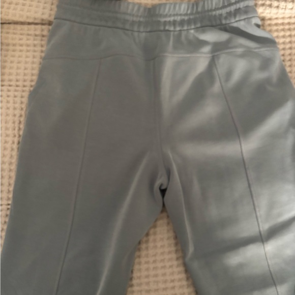 lululemon athletica Softstreme pants - Gray - Picture 5 of 5